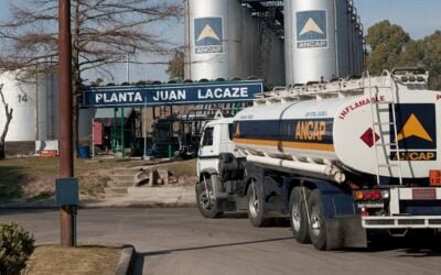 Por segundo mes consecutivo, en diciembre no subirán los precios de los combustibles.