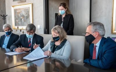 UTE y WTC firmaron acuerdo para instalación de vehículos eléctricos.