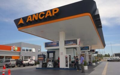 Por segundo mes consecutivo no suben los combustibles.