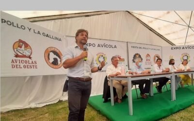 Lacalle en la Fiesta del Pollo y la Gallina: “Es un momento de fiesta y de trabajo”.