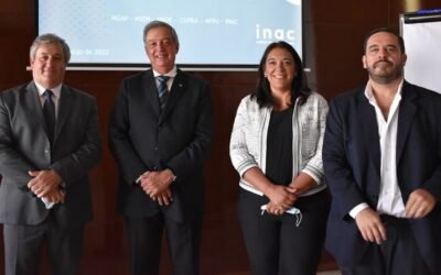Presentaron la consultoría de abastecimiento de alimentos para el sector de la carne aviar.