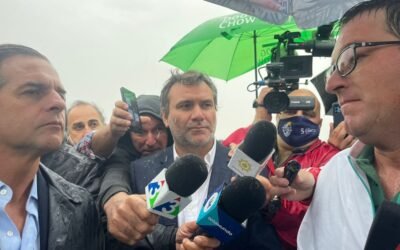 BROU refinanciará Calcar.