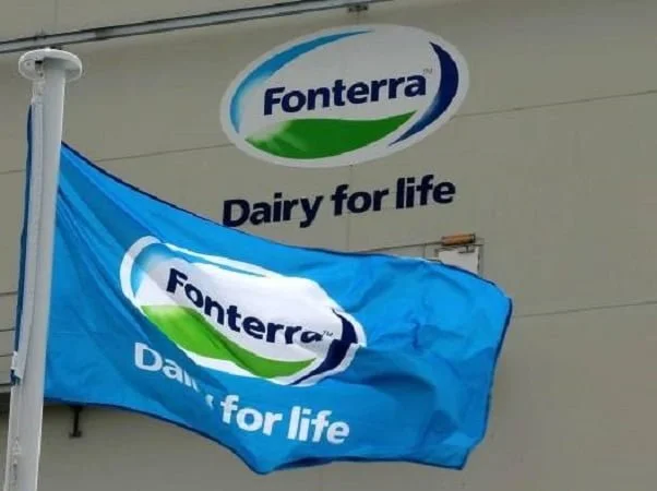 La leche en polvo entera bajó a US$ 3.452.