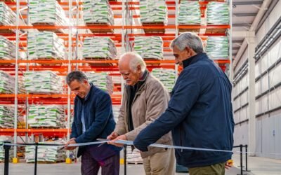 Fue inaugurado el Centro de Distribución y Logística de Semillas de Prolesa.