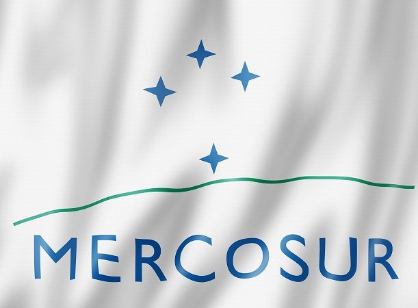 Brasil vuelve a reducir aranceles externos del Mercosur.