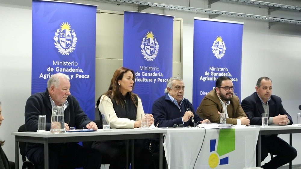 Buffa: “Cuando la lechería anda, los pueblos andan”.