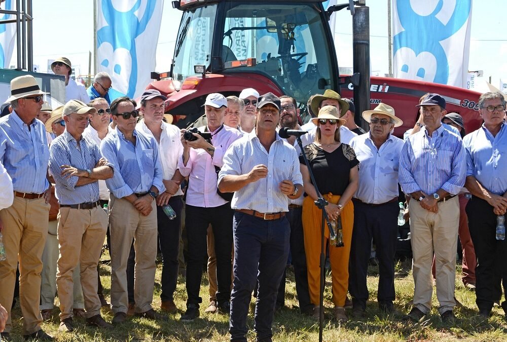 Al inaugurar la Expoactiva, el presidente Lacalle habló de política de Estado en riego y un seguro básico para el agro.