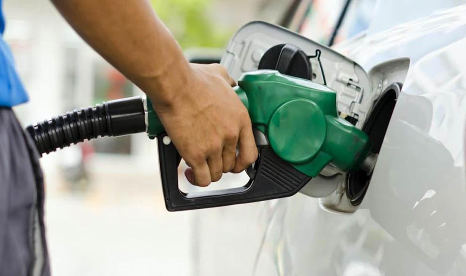 En abril el precio de los combustibles se mantendrá sin cambios.