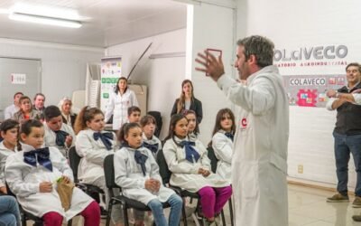 Fomentando conciencia agropecuaria: Escolares visitaron Colaveco