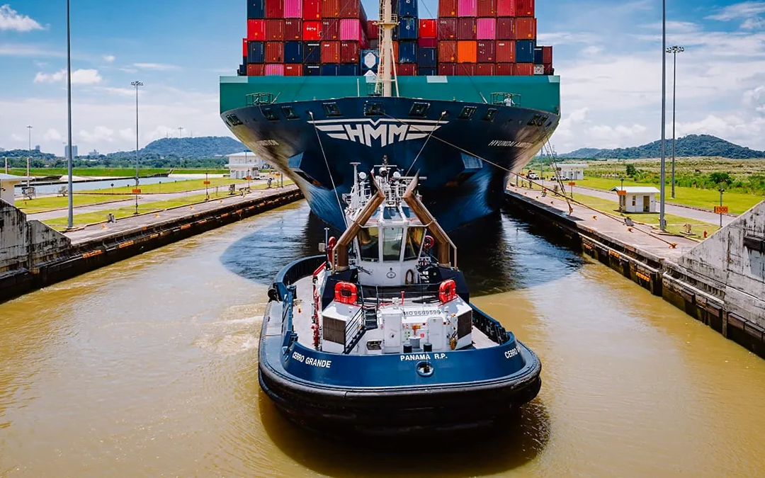 ¿Esperar en el canal de Panamá o navegar por el Estrecho de Magallanes o el Cabo de Buena Esperanza?