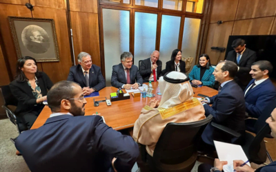 Mattos y ministro de Arabia Saudí intercambiaron sobre posibles inversiones.