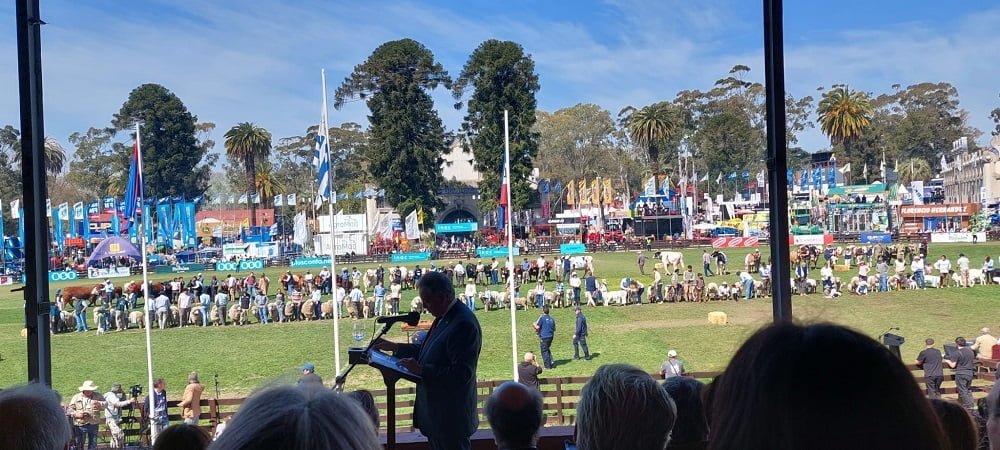 Mensaje del ministro Mattos en la Expo Prado: “Tenemos una visión de futuro optimista”.