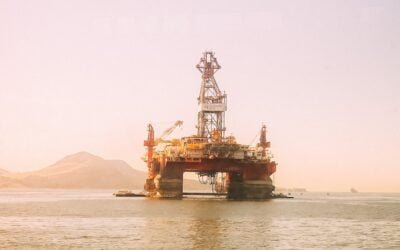 Mayor demanda y menor suministro de petróleo Brent empuja los precios que superarían los US$ 100 en 2024.