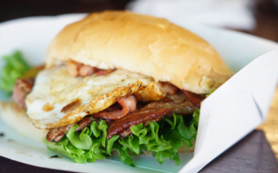 Expo Prado 2023. SARU ofrece, con el apoyo de INAC, delicioso chivito de cordero.