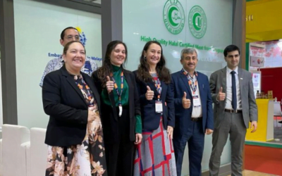 INAC global. Mientras desarrolla actividades en la Expo Prado y recibe varios reconocimientos, participa en la feria Mihas de Malasia.