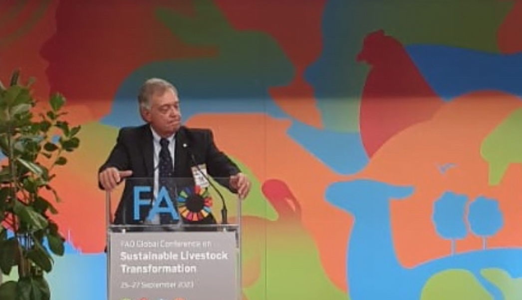 Hay un nuevo “neoproteccionismo ambiental”, dijo Mattos en Europa a los europeos.