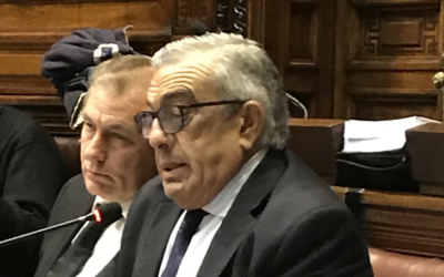 La capacitación es la llave del trabajo.