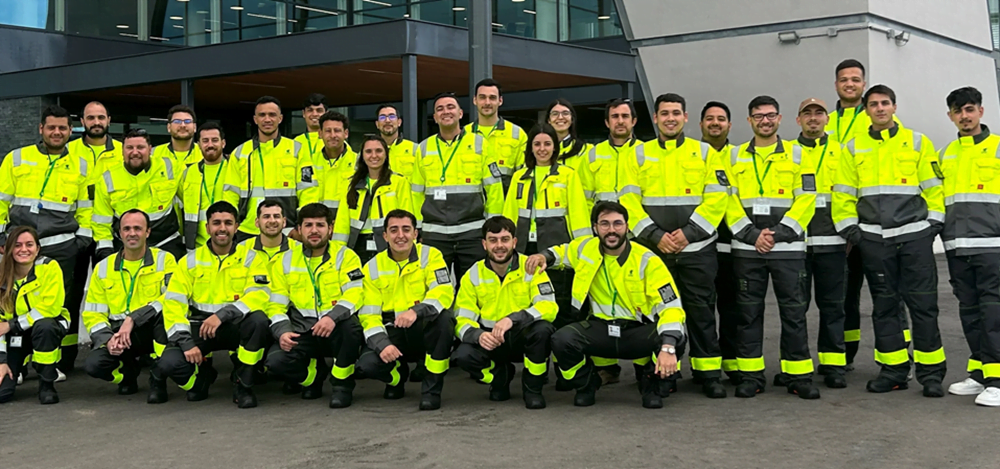 Jóvenes uruguayos se incorporan al equipo de producción de UPM Paso de los Toros.