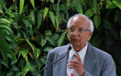 Premio mundial de Alimentación dijo que los ministerios de Agricultura deben garantizar la salud de los suelos.