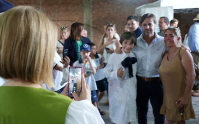 Lacalle en Dolores reiteró su compromiso con la apertura del país.
