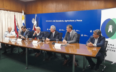 Ministerios de Ganadería y Defensa firmaron convenio para el combate de la bichera.