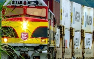 Conflictos y clima adverso complican y encarecen el movimiento de contenedores.