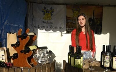 Desde el viernes 5 al domingo 7, Fiesta de la Uva y el Vino en Rodríguez, San José.