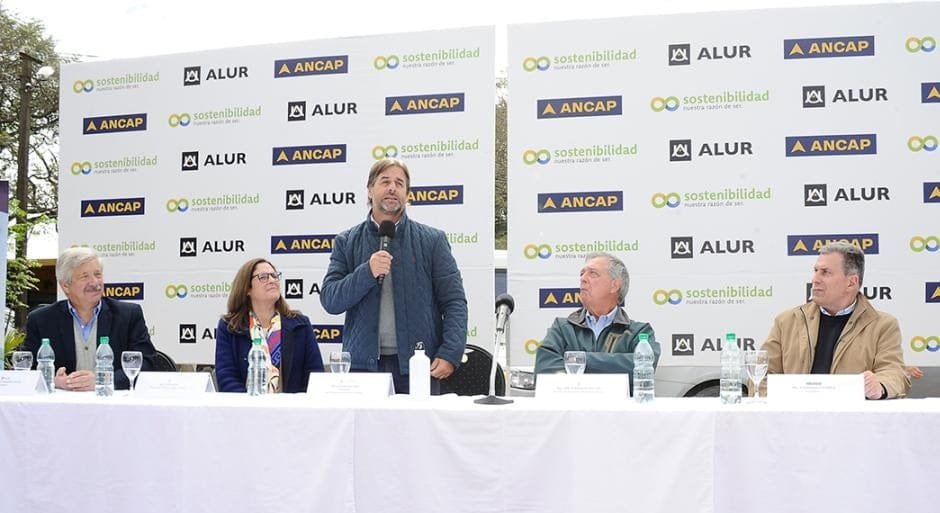 Comenzó la zafra de caña de azúcar, este año se espera una cosecha récord.