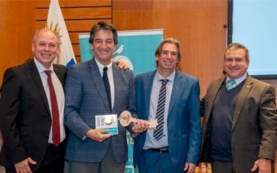 Mevir reconoció a UTE por su invalorable aporte a la institución.