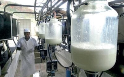 La Cámara de la Industria dijo que la federación de trabajadores toma de “rehenes” a empresas que no participan del conflicto.