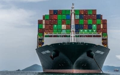 Canal de Panamá anuncia aumento de calado a 50 pies.