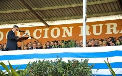 Cortabarría propuso “empezar una pequeña revolución de micro reformas” para mejorar el funcionamiento del Estado.