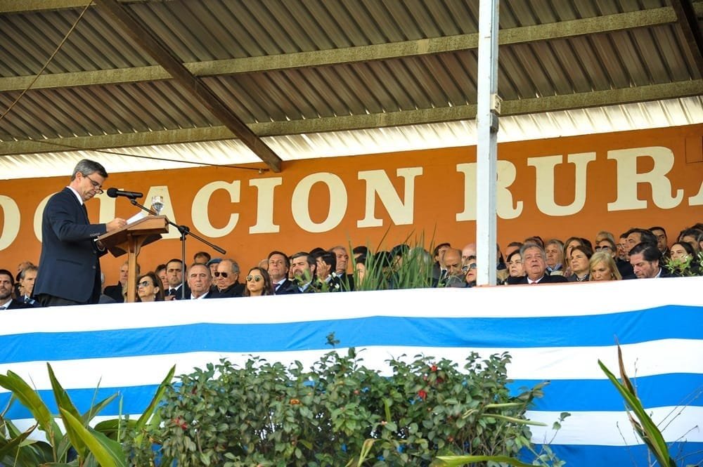 Cortabarría propuso “empezar una pequeña revolución de micro reformas” para mejorar el funcionamiento del Estado.