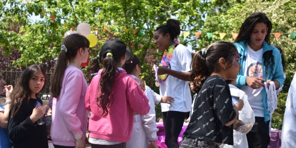 INAC. Semana del Hierro celebrada con una actividad masiva de Alimentando Sueños