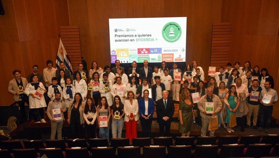 MIEM reconoció iniciativas públicas y privadas de eficiencia energética
