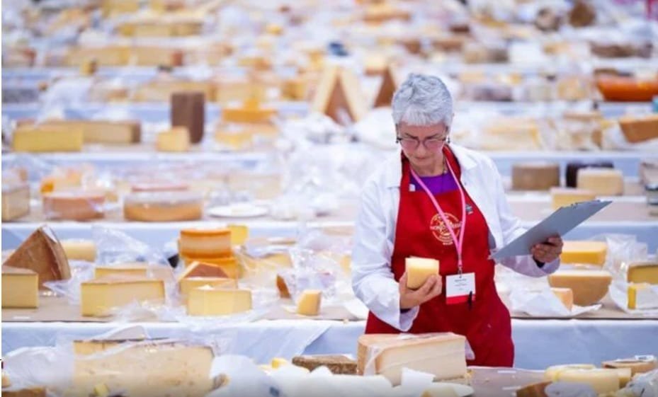 Queso uruguayo Los Senderos gana el oro en el evento más importante del mundo.