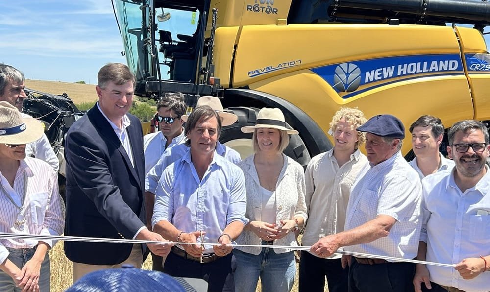 Quedó inaugurada la cosecha de trigo.
