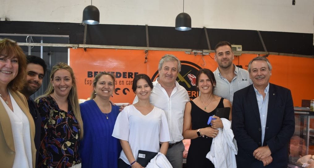 INAC lanzó nuevas tecnologías para el control de operadores del mercado de carnes en Uruguay.