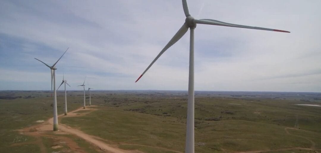 Pluspetrol adquiere su primer activo renovable en Uruguay.