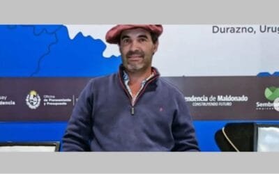 En el acto de 1° de marzo, Lacalle y Orsi usaron una lapicera decorada artesanalmente por guasquero duraznense.