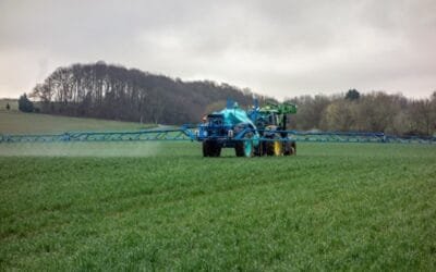 Productores europeos preocupados por mayor arancel a las importaciones de fertilizantes prevenientes de Rusia y Bielorrusia.