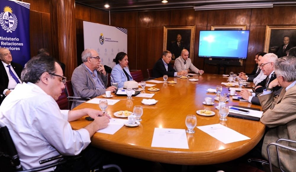 Uruguay reactiva la Comisión Interministerial para el Comercio Exterior.