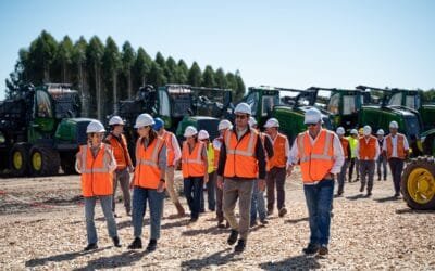 Montes del Plata integra más mujeres: el trabajo forestal no es exclusivamente masculino.