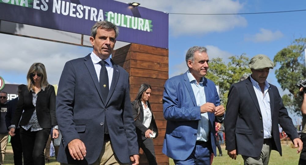 En breve discurso, Orsi reafirmó que el agro puede contar con el Gobierno.