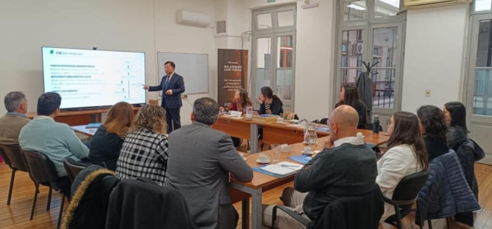 Intercambio técnico forestal fortalece vínculo entre Uruguay y China.