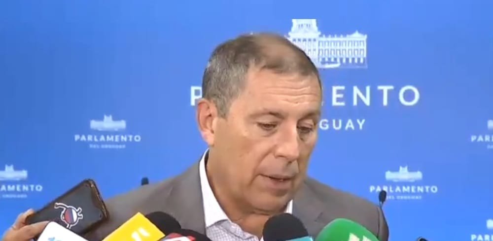 Oddone anunció rebaja de costos en el comercio exterior por US$ 20 millones.