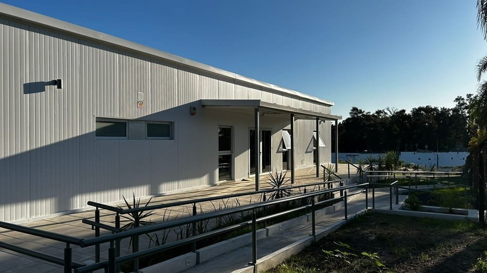 Se inauguró el primer policlínico veterinario de la Universidad en el interior del país.