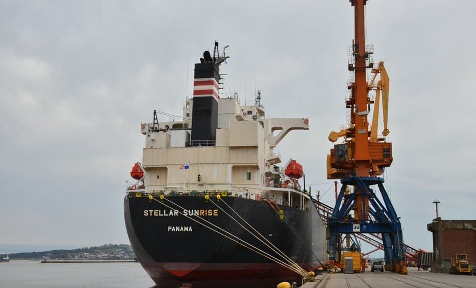 El gran desafío del puerto es mejorar el dragado a 14 metros, lo que significa US$ 200 o US$ 300 millones.