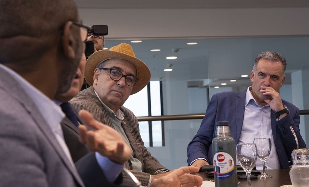 Orsi participó de la primera reunión de la comisión para el riego.
