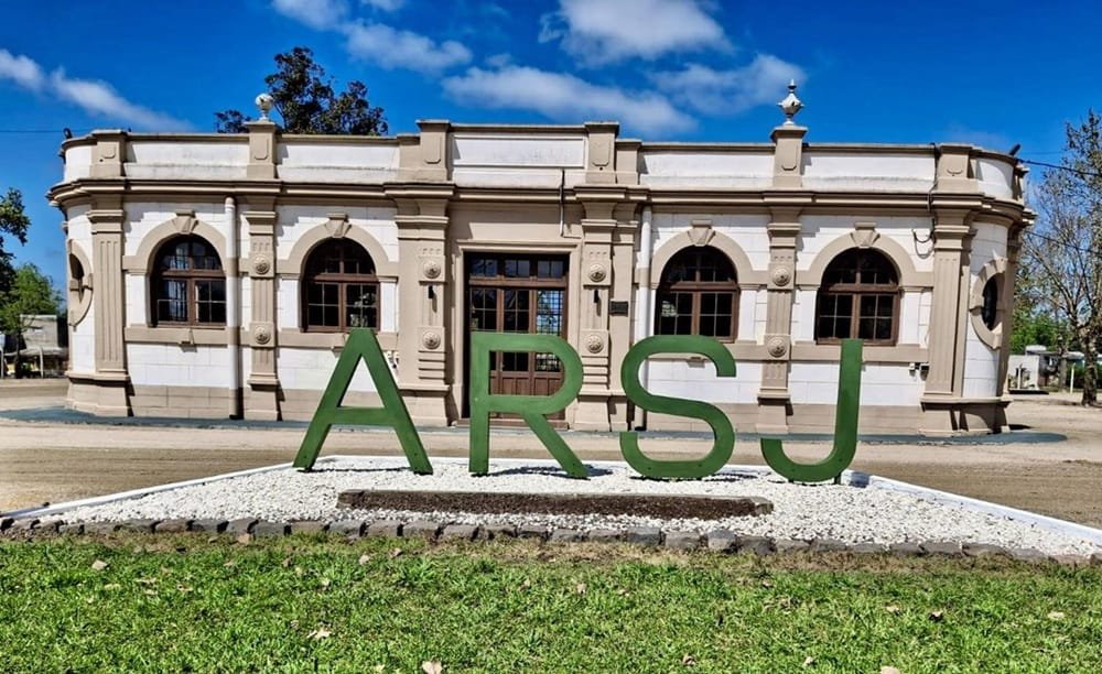Hoy comienza la mayor exposición lechera del país.
